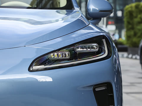 2025�� ���� Pro