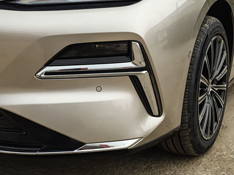 2026�� 225km EM-i Զ�����ǺӰ�