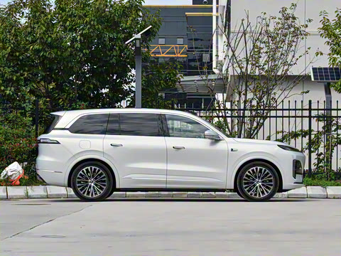 2025�� ����Ultra+ ���������߶���