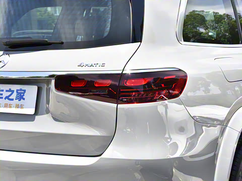 2025�� GLS 450 4MATIC ������