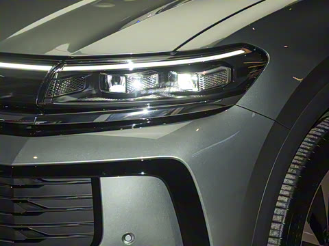 2026�� 450TSI �������� 7��