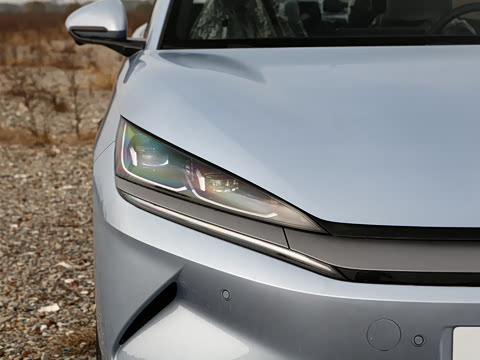 2025�� EV 545KM��Խ��