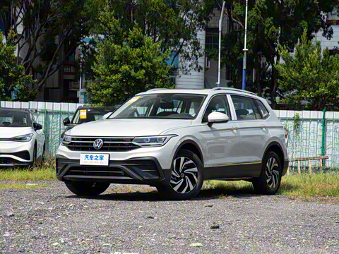 2025�� ���ڿ� 300TSI �Զ��������ڰ�