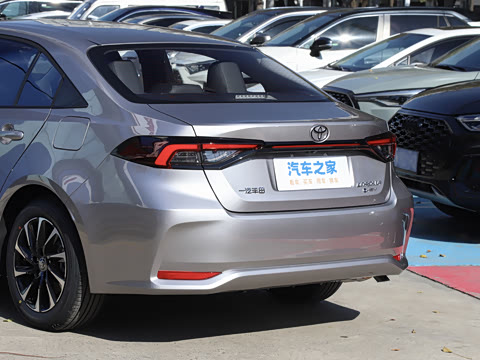 2026�� 1.8L ˫�� ��Ӣ��