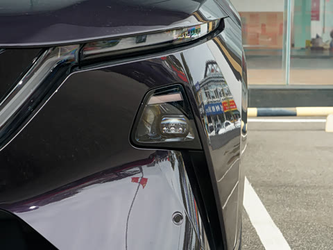 2025�� ����200 Pro