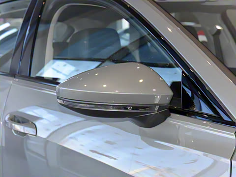 2025�� allroad quattro 55 TFSI ��̽�ռ�