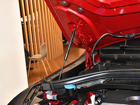 2025�� sDrive25i M�˶���װ