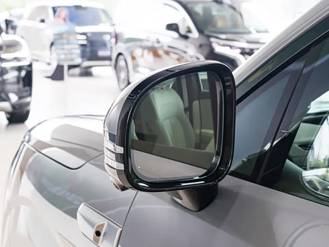 2025�� �콢��