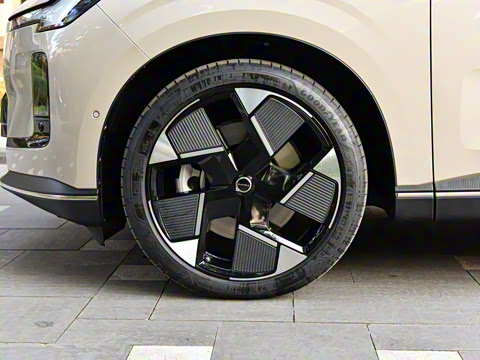 2026�� ������������Ultra