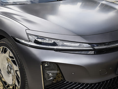 2025�� ������