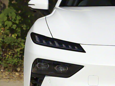 2026 007+  565 Ultra+״