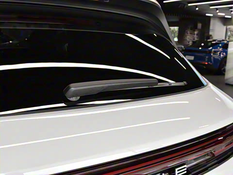 2025�� Cayenne 3.0T ���۰�