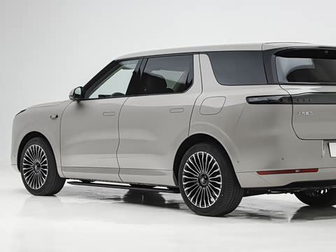 2026�� 66 Ultra ����������