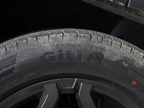 2026�� PLUS 211km XWD ���� 7��