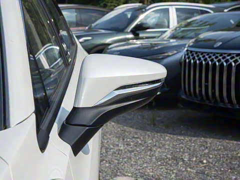 2026�� �� ���е�ض��İ�