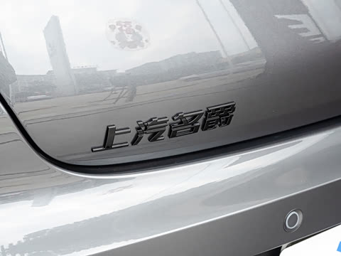 2026�� 2.0T Trophy+ �����˶���