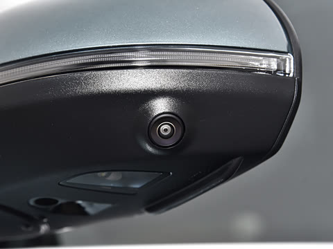 2026�� C 260 L �˶���