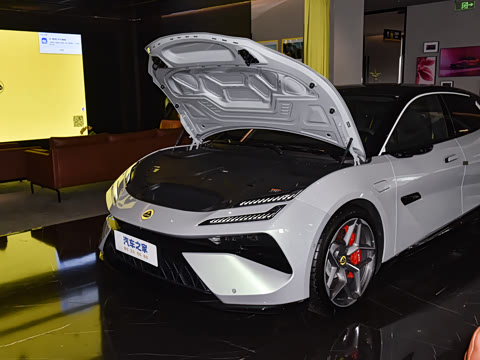 2025�� 600 ������