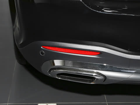 2026�� GLS 450 4MATIC �����