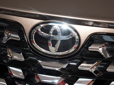 2026�� ����KL900˫ƴ