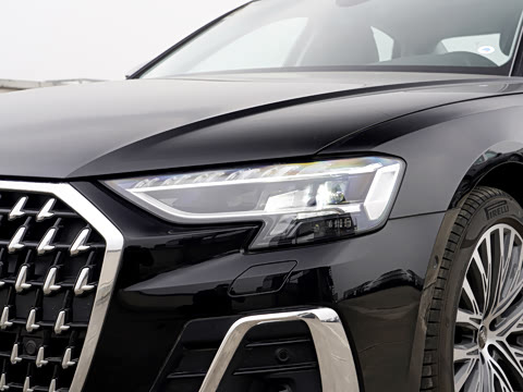 2026�� A8L 50 TFSI quattro ��ѡ��