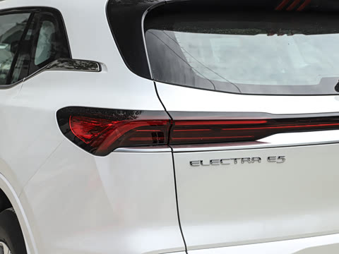 2025�� 515KM������