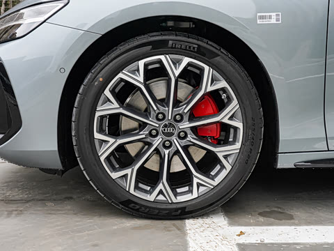 2026�� 2.0T �߹��� �˶���