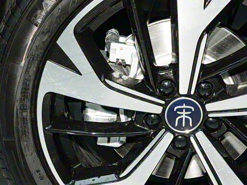 2026�� DM-i 220KM׿Խ��