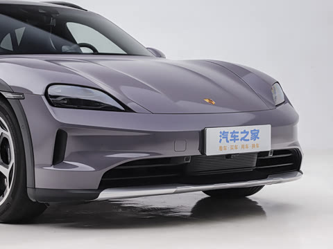 2026�� Taycan 4 Cross Turismo