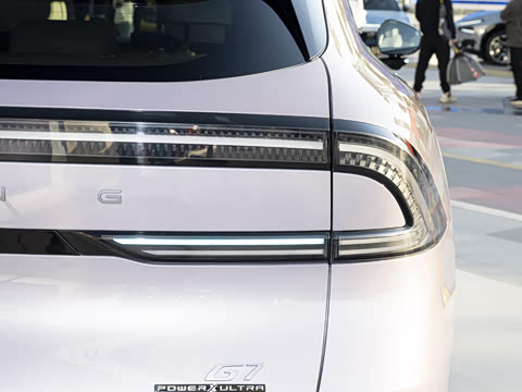 2026�� ���� 1704 Max �콢��