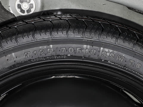 2026�� 3000������ѡ�� 330TSI DSG��Ӣ��