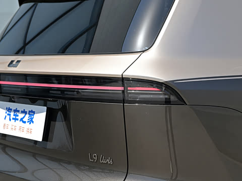 2026�� Livis