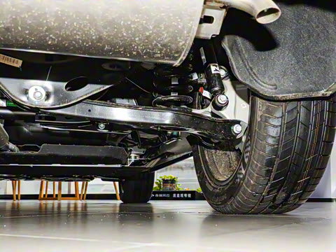 2025�� 120 ���������콢�� 5�� ��Ԫ�