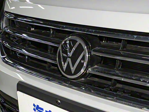 2025�� ���ڿ� 330TSI �Զ�����R-Line��ҫ��