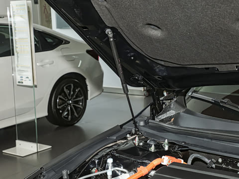 2025�� 2.0L e:PHEV ����