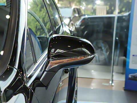 2026�� 350h ����������