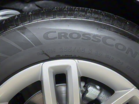 2025�� 90 2.0T P300 S