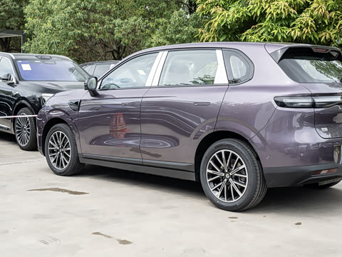 2027�� 540������