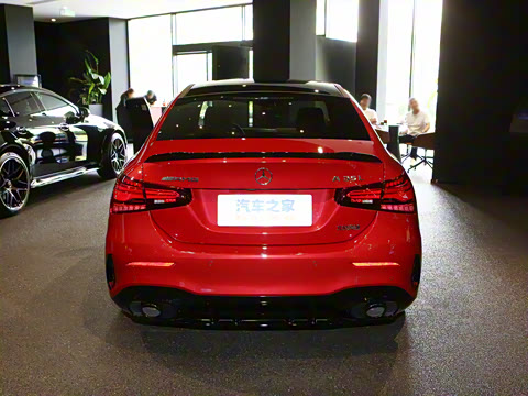 2025�� �Ŀ� AMG A 35 L 4MATIC