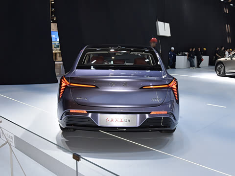 2026�� 750  ��������