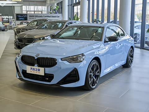 2026�� M240i xDrive