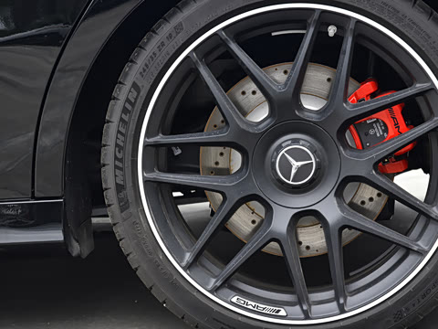 2026�� AMG A 45 S 4MATIC+