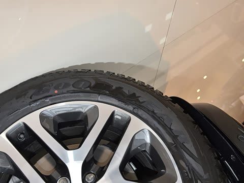 2026�� 110 3.0T P400 �����ر��