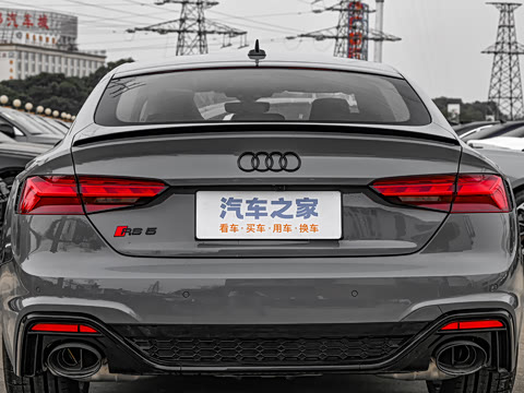 2025�� RS 5 2.9T Sportback ȼ���