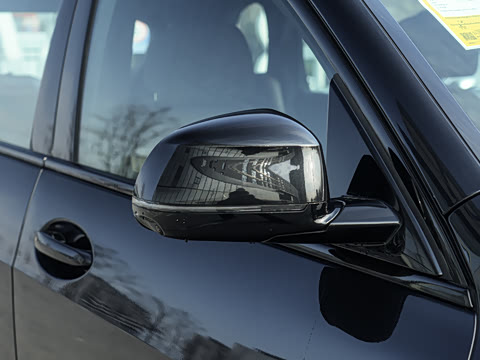 2026�� xDrive 40Li ������M�˶���ҹ��װ