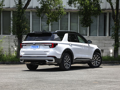 2027�� 2.3T EcoBoost �����ѽ�� 6��