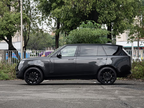 2026�� 3.0 L6 400PS AB�����