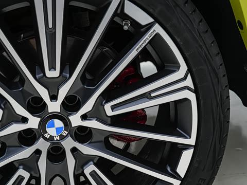 2026�� M35Li