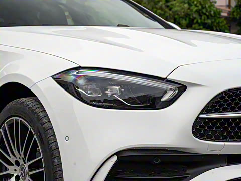 2026�� C 260 L �˶���