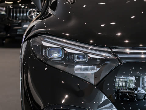 2025�� 500 4MATIC